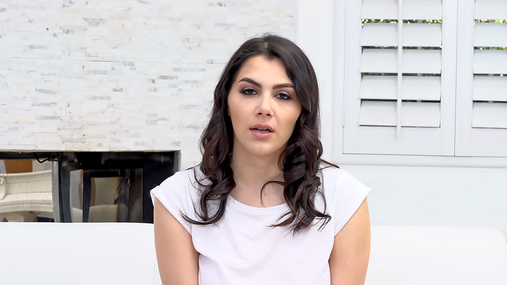 Behind The Scenes Interview With Valentina Nappi : FuckingAwesome.com